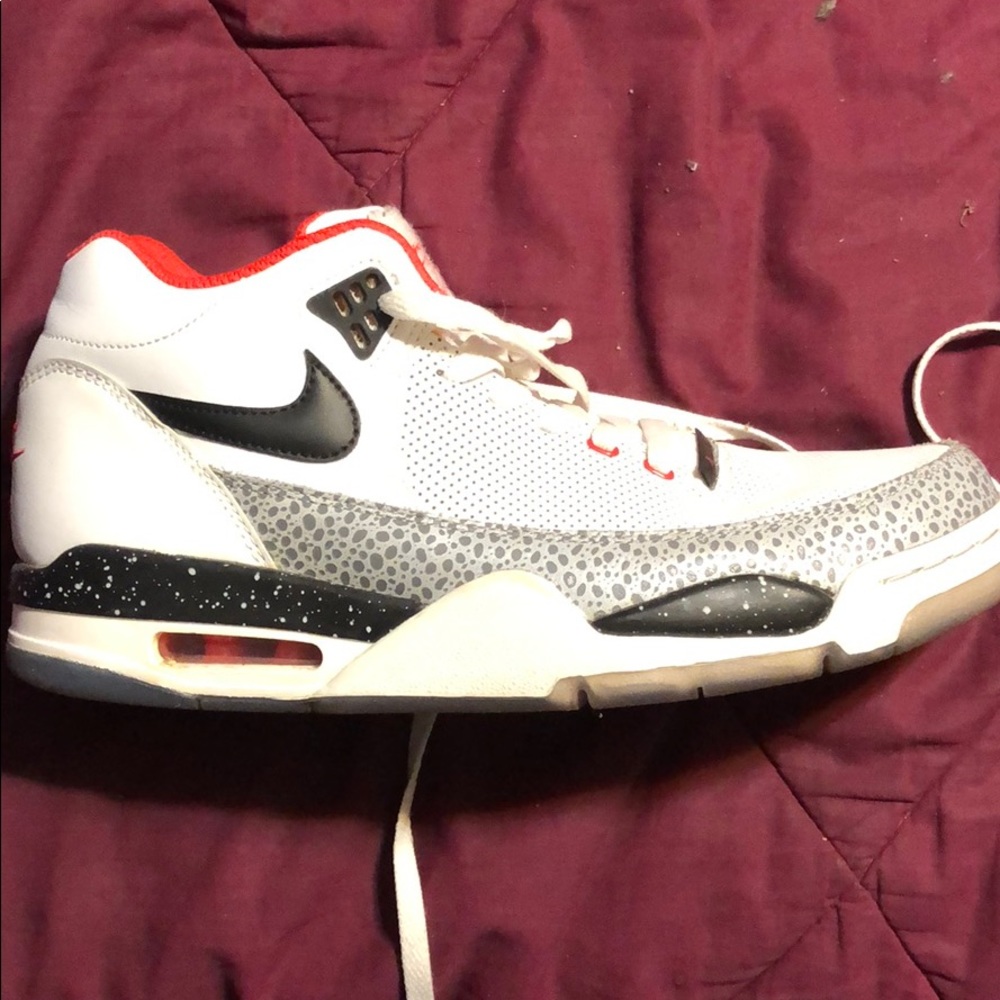 Nike air flight squad shoes